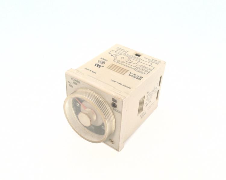 OMRON H3CR-A 100-240AC