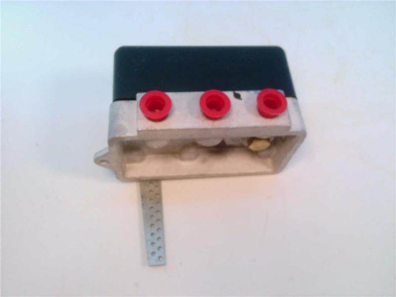 JOHNSON CONTROLS V-9502-3