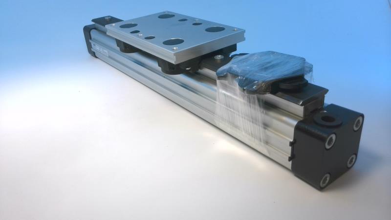 PARKER P37000000000-00216