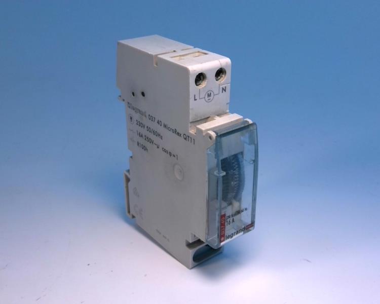 LEGRAND 037 40 MICROREX QT11