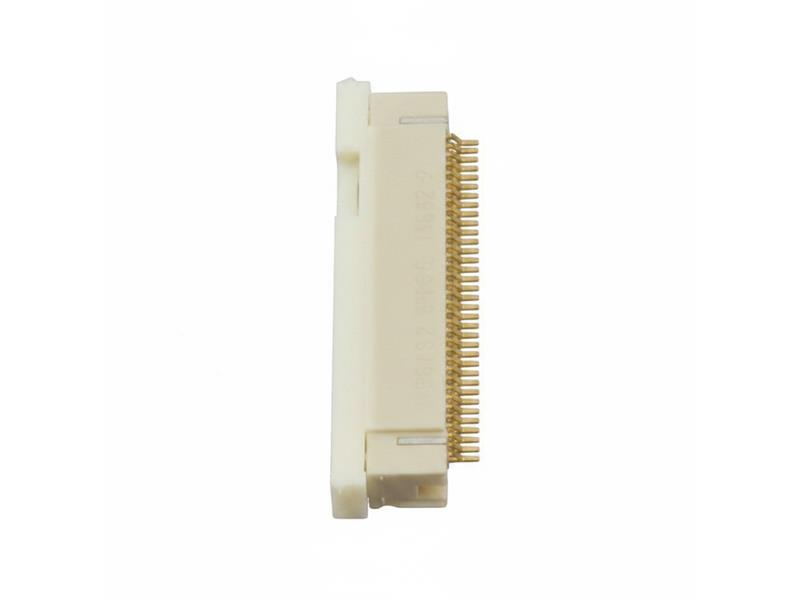 TE CONNECTIVITY 4-1734592-0