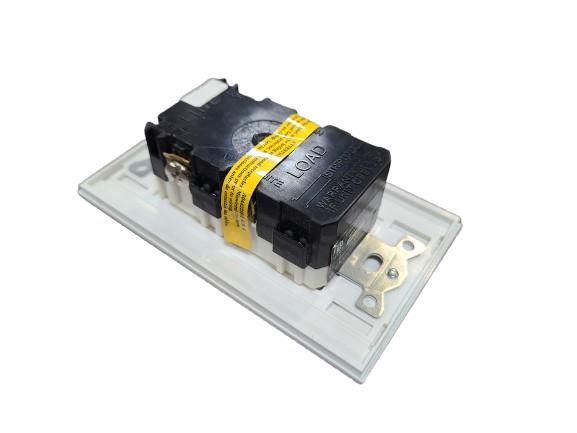 LUTRON NTR-20-GFCI-WH