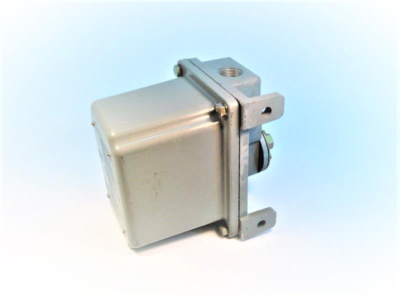 SCHNEIDER ELECTRIC 9013-GSW2