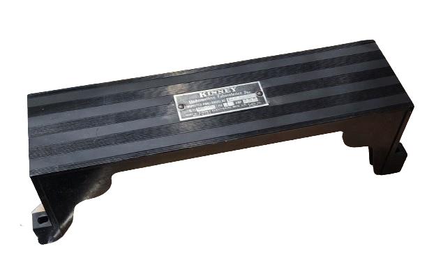 KINNEY BLANK-FRONT-30AMP