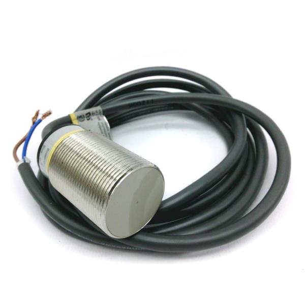 OMRON E2E-X10Y1-53US 2M