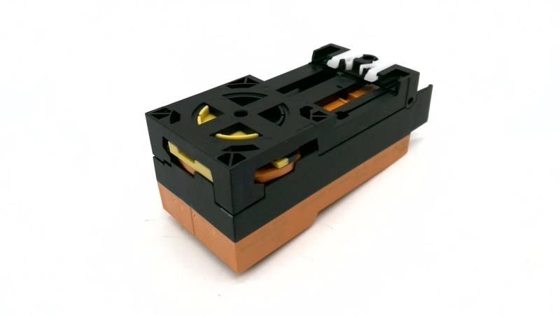 EFECTOR CLASSICLINE 4DI-Y IP67-AC5215