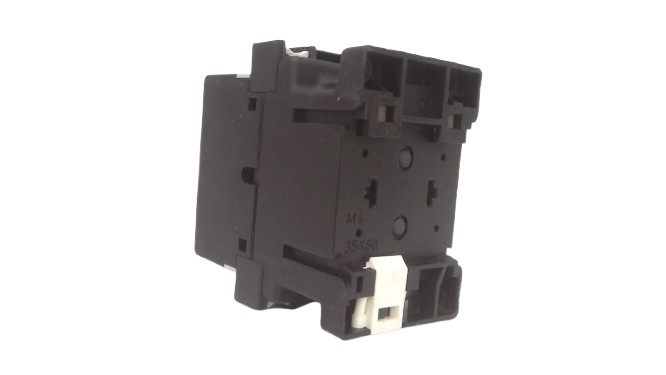 EATON CORPORATION DIL00M (110V50HZ, 120V60HZ)