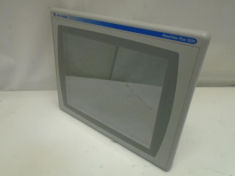 ALLEN BRADLEY 2711P-T15C6B2