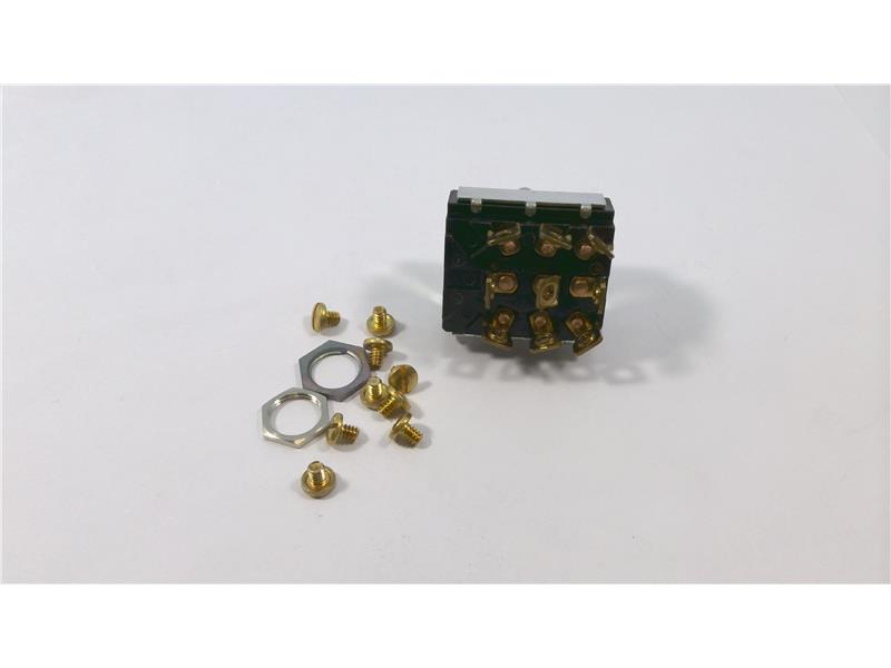 EATON CORPORATION 9042