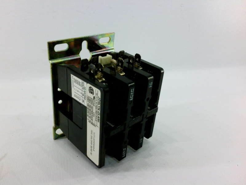 DANAHER CONTROLS DP3C303-240