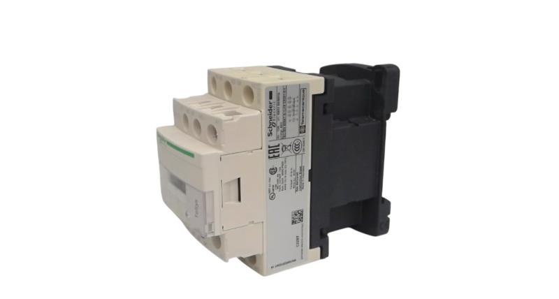 SCHNEIDER ELECTRIC CAD32B7