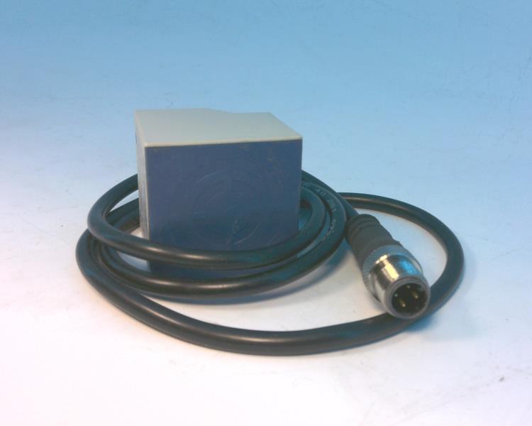 SCHNEIDER ELECTRIC XS7T4DA214LD