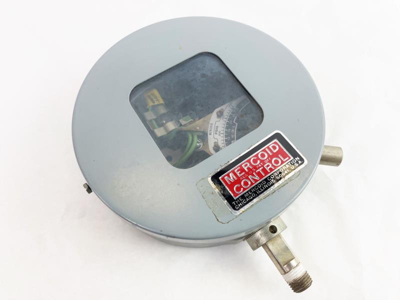 DWYER DS-243-3-F-21-E