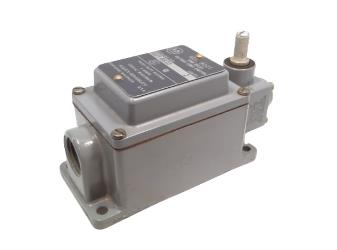 ALLEN BRADLEY 802T-R8TD