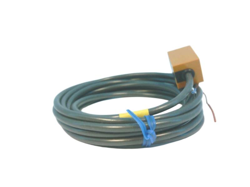 OMRON TL-Q5MD1