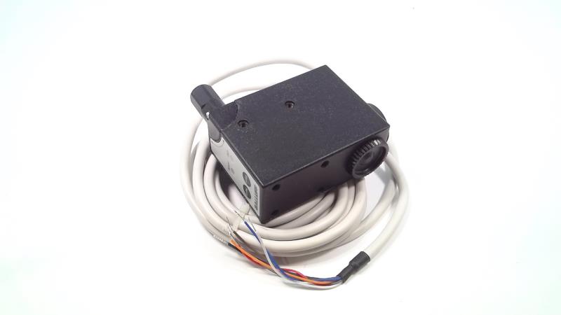 BALLUFF BKT M-71-U-03