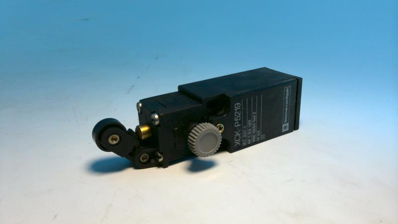 SCHNEIDER ELECTRIC ZB2-BW032