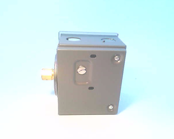 HONEYWELL L4079B-1033