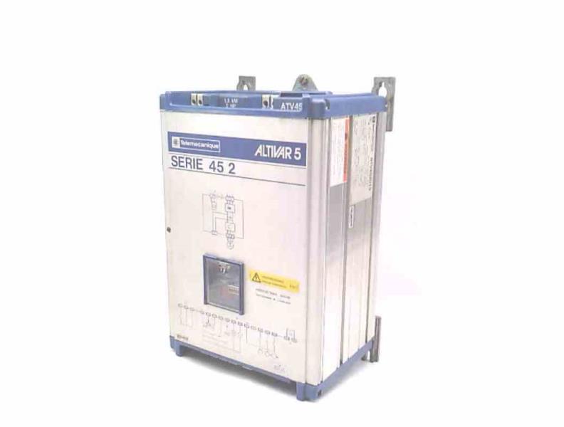 SCHNEIDER ELECTRIC ATV452U15