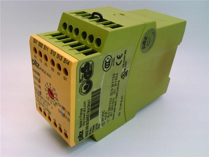 PILZ PNOZ-XV3-30/24VDC-3N/O-2N/O-T