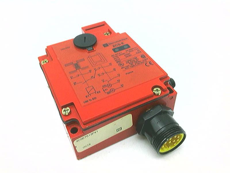 SCHNEIDER ELECTRIC XCSE7513FW1