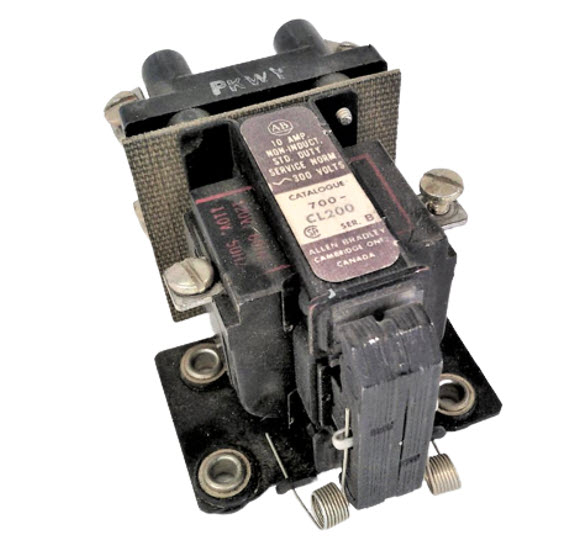 ALLEN BRADLEY 700-CL200A1