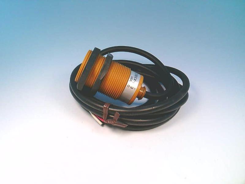 OMRON E2F-X10E2
