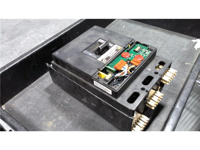 SCHNEIDER ELECTRIC LXL36600G