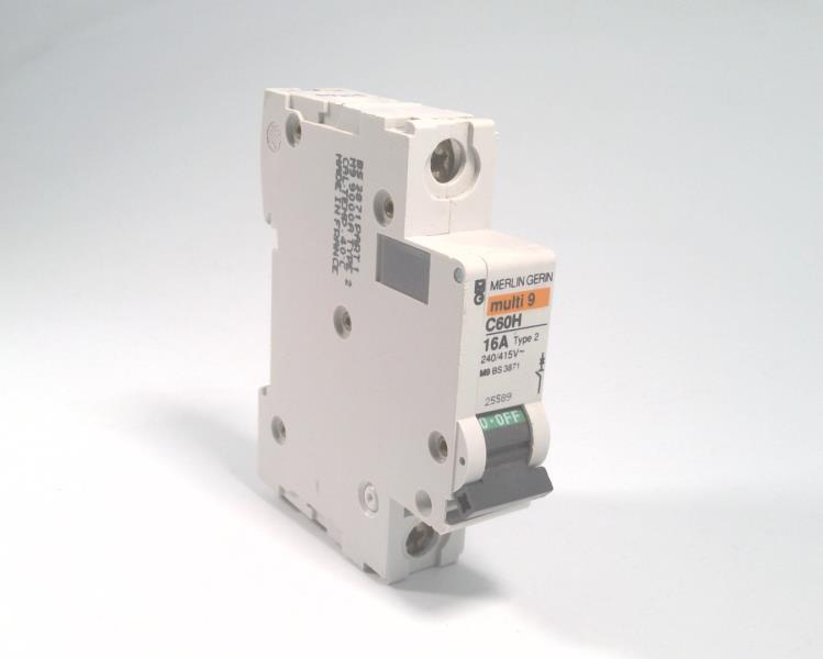 SCHNEIDER ELECTRIC 25589