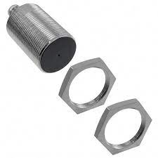 OMRON E2A-M30KS15-M1-C1