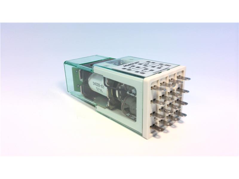 TE CONNECTIVITY 1-1423176-9