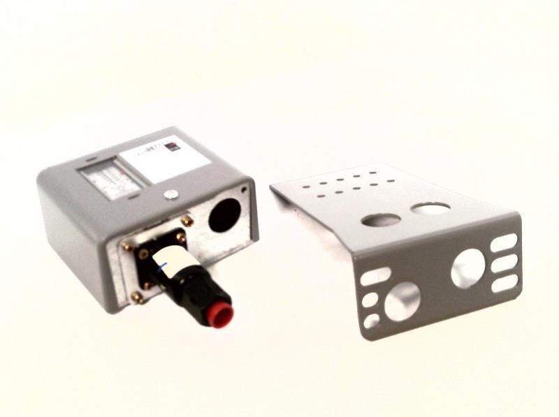 JOHNSON CONTROLS P70AA-119C