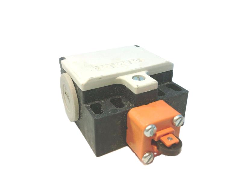 SIEMENS 3SE3-210-1D
