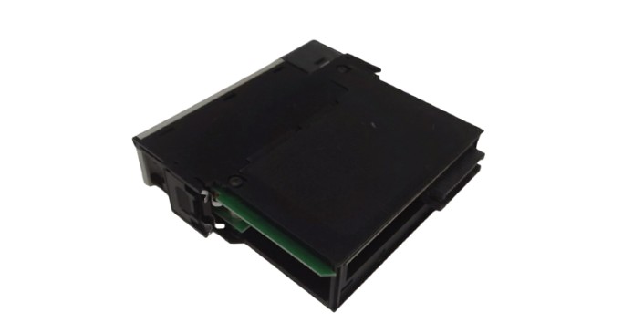 ALLEN BRADLEY 1756-RIO