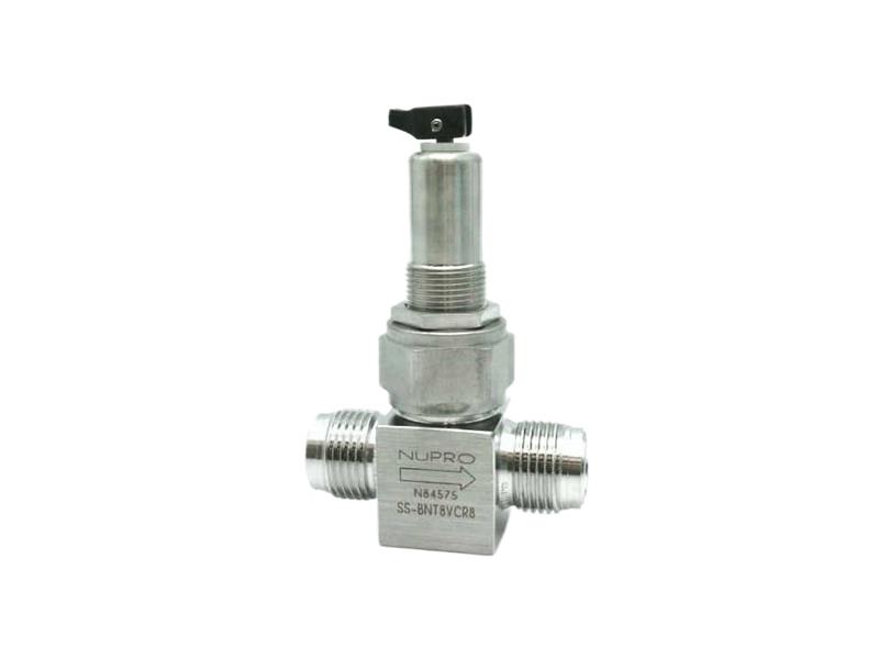 SWAGELOK SS-BNT8VCR8