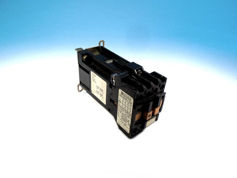 SCHNEIDER ELECTRIC CA2DN240BA65