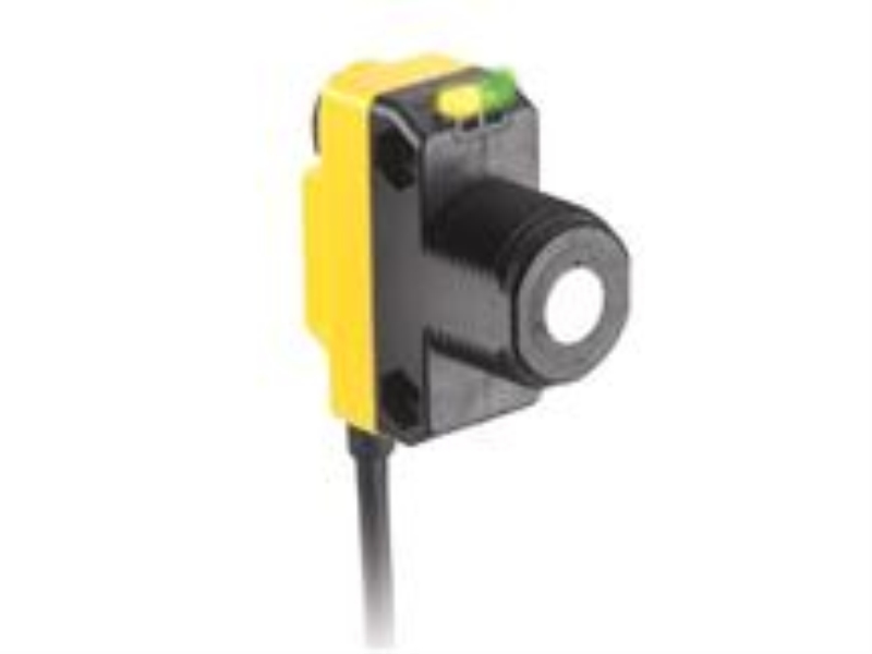 BANNER ENGINEERING QS18UNAQ5