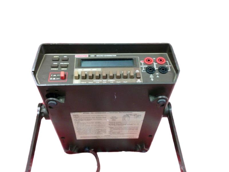 580 by TEKTRONIX