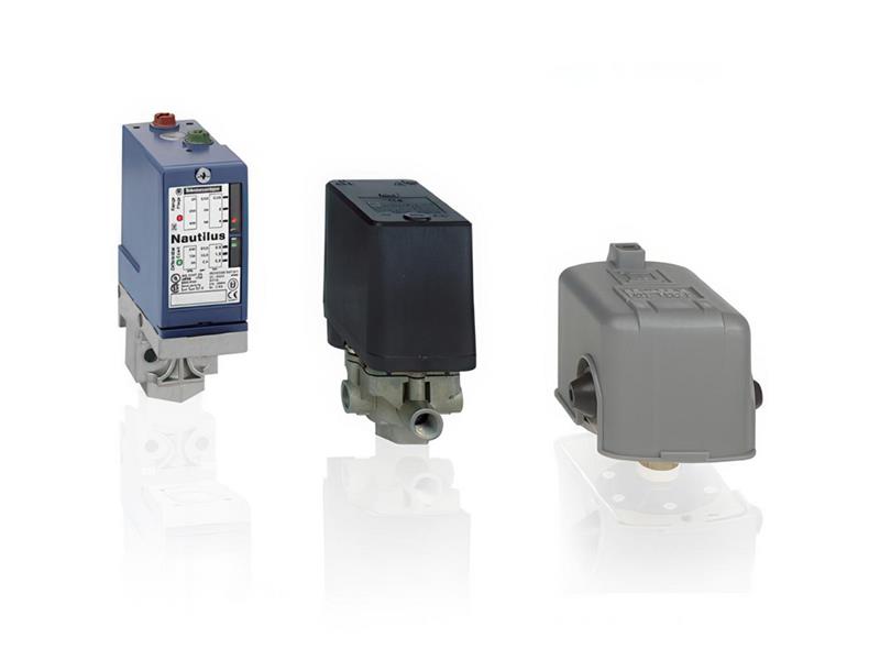 SCHNEIDER ELECTRIC XMLB010A2C11