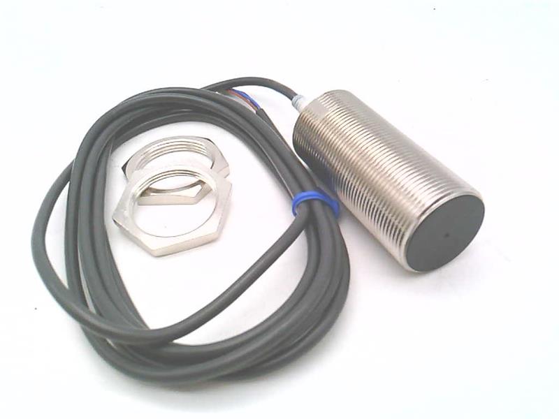 OMRON E2A-M30LS15-WP-B1 2M