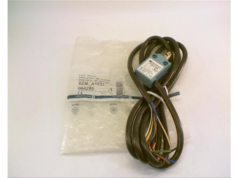 SCHNEIDER ELECTRIC XCM-A1032