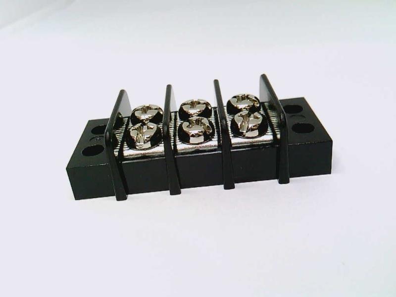 TE CONNECTIVITY 1546306-3