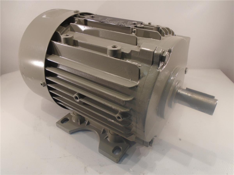 SIEMENS 1LA7083-6AA10-Z