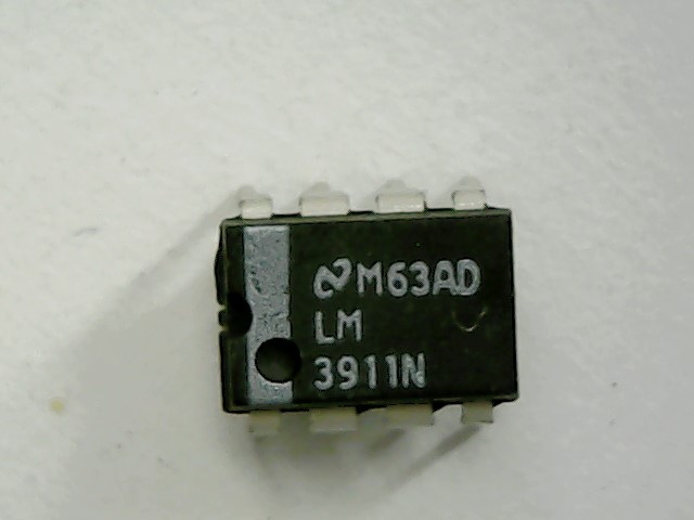 TEXAS INSTRUMENTS SEMI LM3911N
