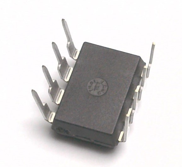 MICROCHIP TECHNOLOGY INC TC4427AEPA