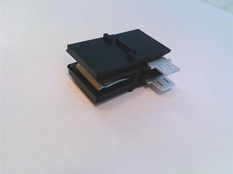 TE CONNECTIVITY 1551953-1