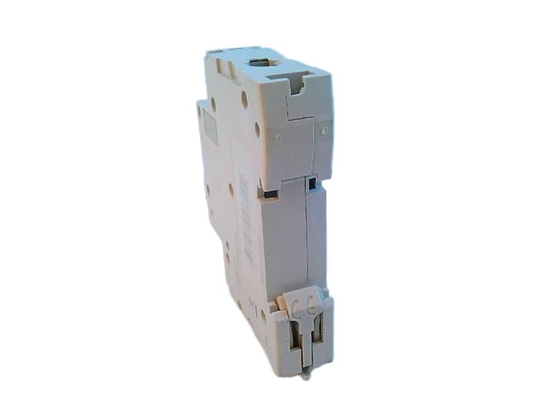 M9F11106 by SCHNEIDER ELECTRIC