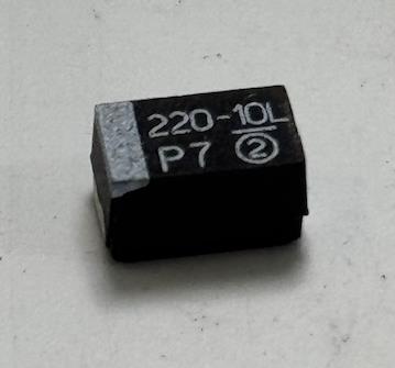 293D227X0010E2TE3 by VISHAY