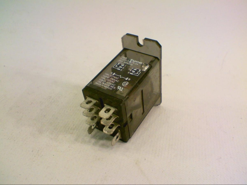 TE CONNECTIVITY K10P-11AT5-24