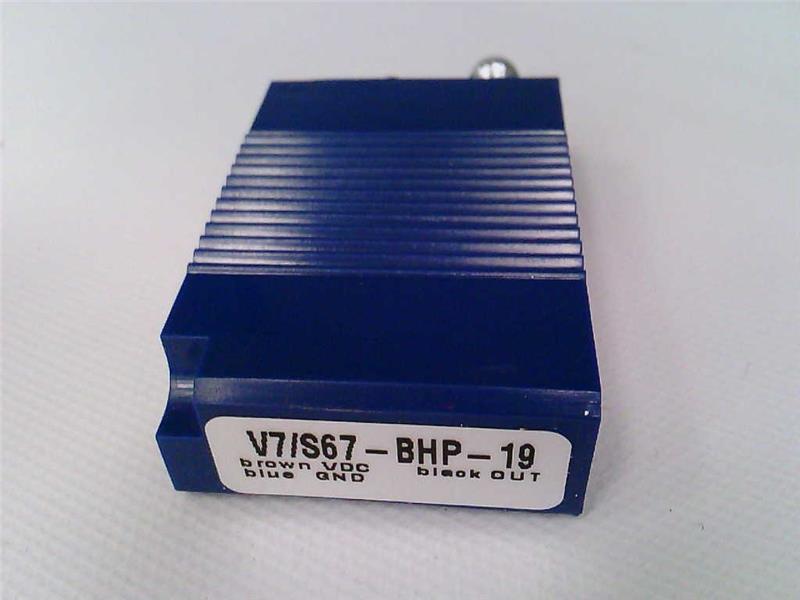 V7/S67-BHP-19 by BALLUFF